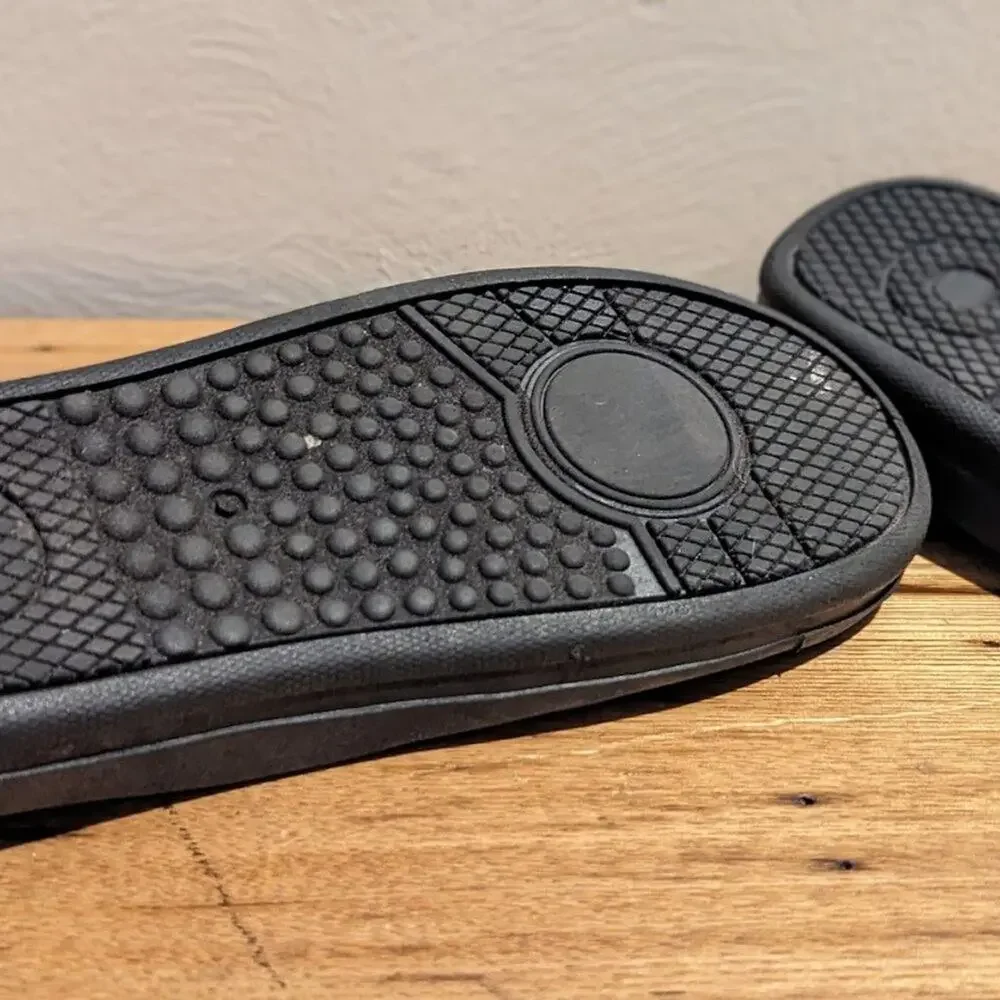 OshKosh Kids' Size 3M (Sole measures 9